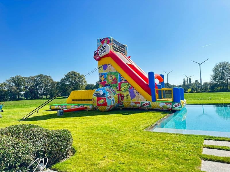 Basejump XXL slide comic Attracties en spelen Basejump met glijbaan Jumperke