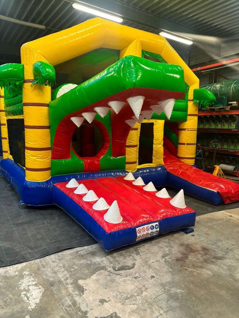 Combifun Krokodil Springkastelen Multiplay Jumperke