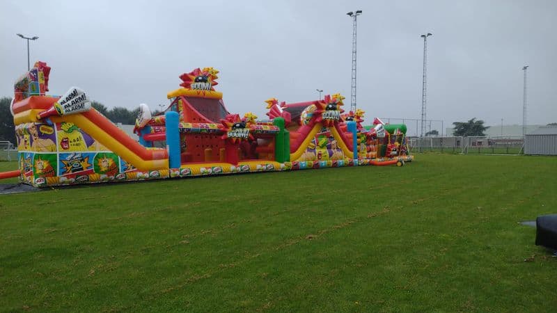 Comic run 28m Hindernisbanen 4 delen Jumperke