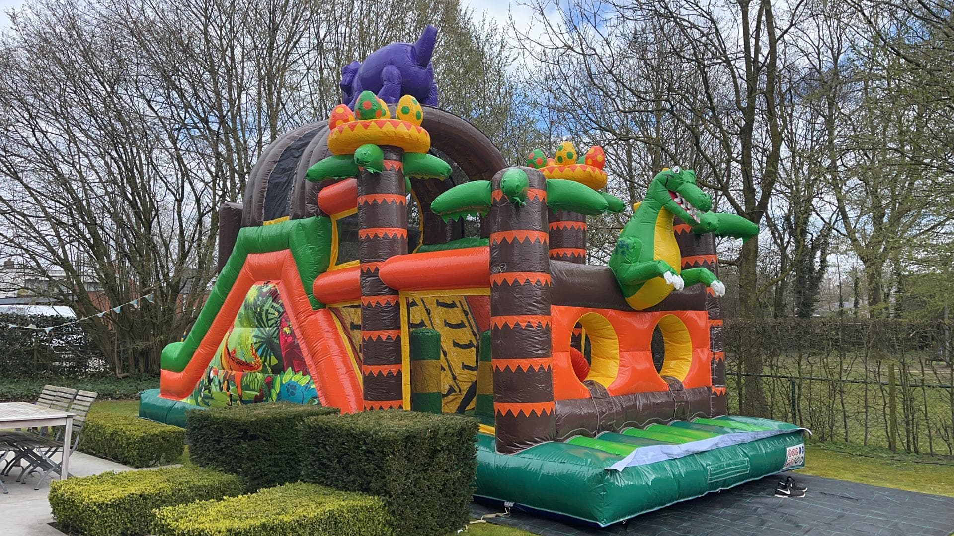 Dino run 10m Hindernisbanen 1 deel Jumperke