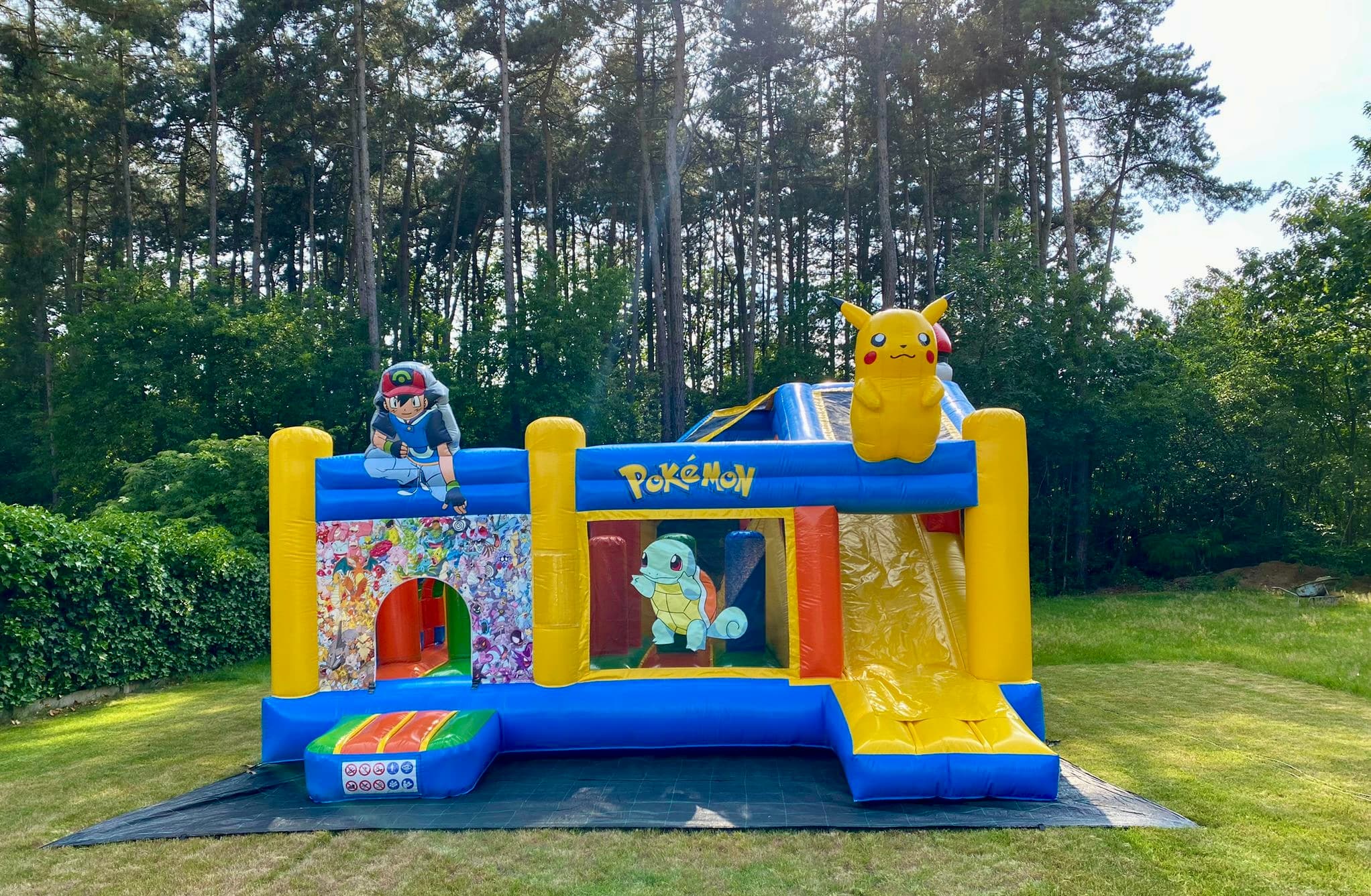 park XXL megaslide pokemon Jumperke